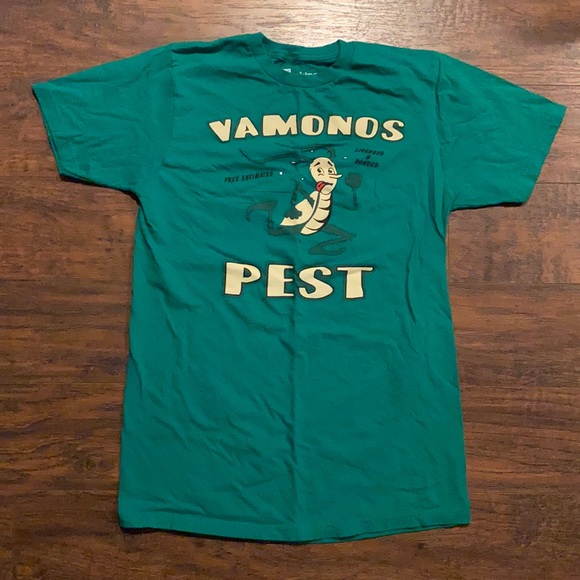 Breaking Bad Other - NWOT Breaking Bad Vamonos Pest T-Shirt